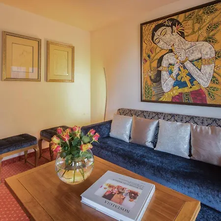 Sunneschloessli Tannheimer Tal * Nesselwängle