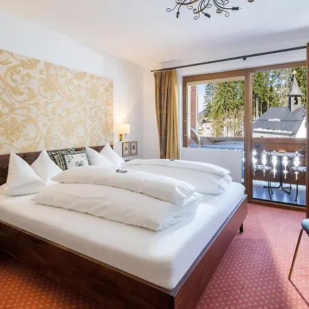 Sunneschloessli Tannheimer Tal Нессельвенгле