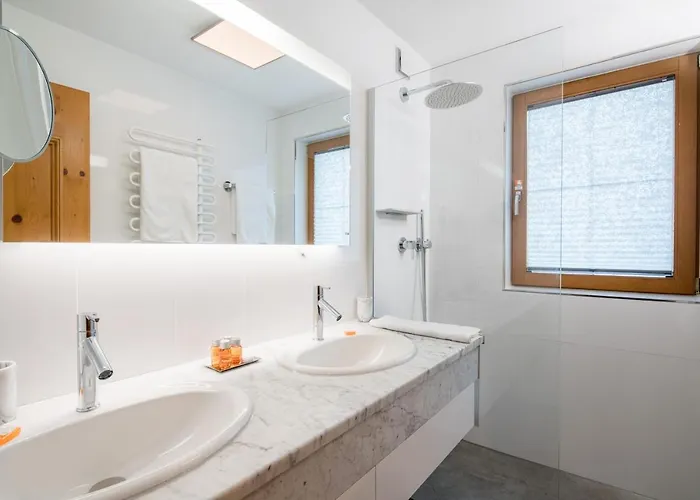 Sunneschloessli Tannheimer Tal * Nesselwangle